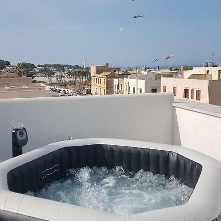Azul Apartment Con Vasca Idromassaggio San Vito Lo Capo Bagian luar foto