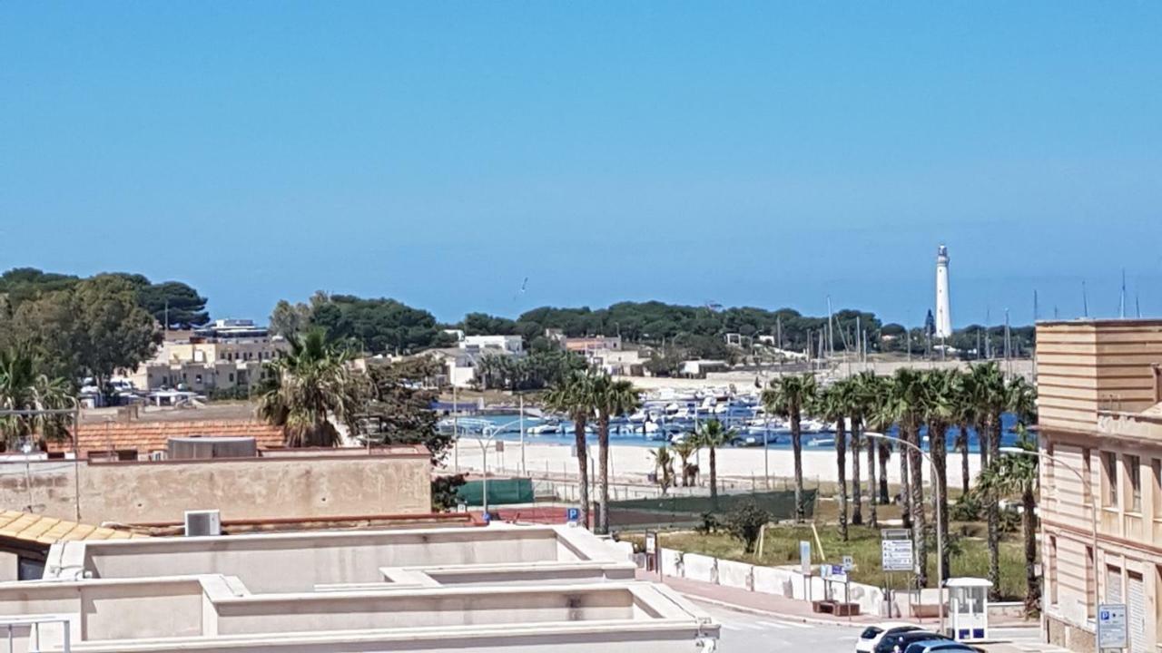 Azul Apartment Con Vasca Idromassaggio San Vito Lo Capo Bagian luar foto