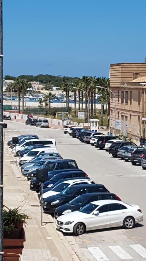Azul Apartment Con Vasca Idromassaggio San Vito Lo Capo Bagian luar foto